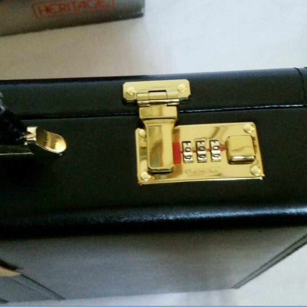 RARE Briefcase Black Leather Combination Brand New - Picture 5 of 8